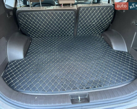 Сірий Хендай Санта Фе, об'ємом двигуна 2.2 л та пробігом 125 тис. км за 33500 $, фото 31 на Automoto.ua