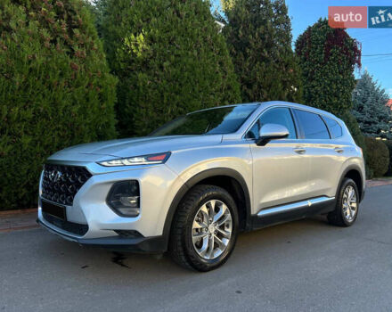 Серый Хендай Санта Фе, объемом двигателя 2.36 л и пробегом 126 тыс. км за 16900 $, фото 4 на Automoto.ua