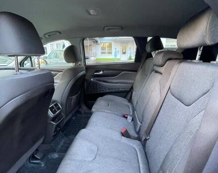 Серый Хендай Санта Фе, объемом двигателя 2.36 л и пробегом 205 тыс. км за 17500 $, фото 14 на Automoto.ua