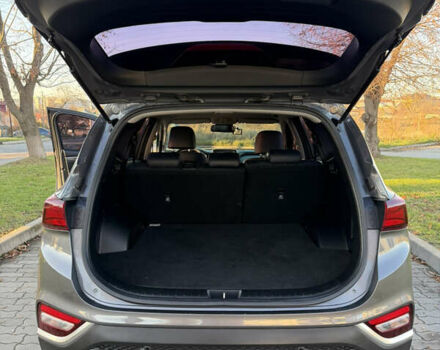 Серый Хендай Санта Фе, объемом двигателя 2.2 л и пробегом 106 тыс. км за 24900 $, фото 9 на Automoto.ua