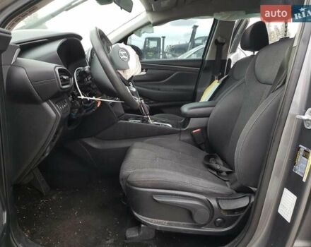 Серый Хендай Санта Фе, объемом двигателя 2.36 л и пробегом 260 тыс. км за 5500 $, фото 7 на Automoto.ua