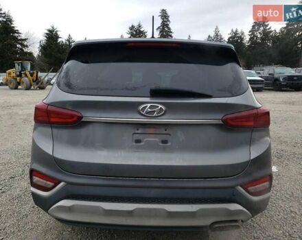 Серый Хендай Санта Фе, объемом двигателя 2.36 л и пробегом 260 тыс. км за 5500 $, фото 6 на Automoto.ua