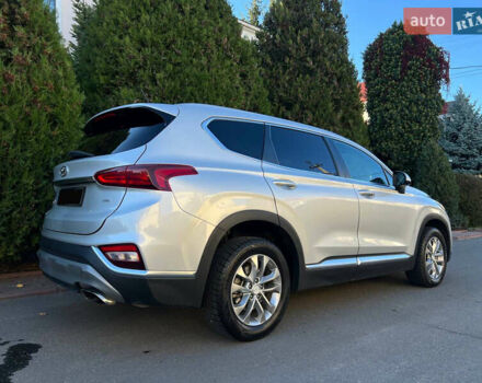 Серый Хендай Санта Фе, объемом двигателя 2.36 л и пробегом 126 тыс. км за 16900 $, фото 13 на Automoto.ua