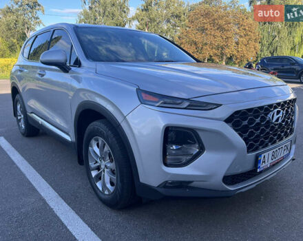 Серый Хендай Санта Фе, объемом двигателя 2.36 л и пробегом 244 тыс. км за 19400 $, фото 1 на Automoto.ua