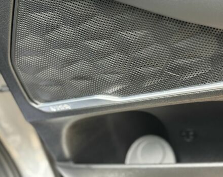 Серый Хендай Санта Фе, объемом двигателя 2 л и пробегом 146 тыс. км за 24000 $, фото 11 на Automoto.ua