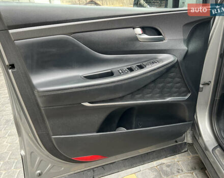 Серый Хендай Санта Фе, объемом двигателя 2.2 л и пробегом 95 тыс. км за 25999 $, фото 40 на Automoto.ua