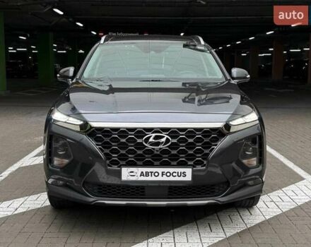 Серый Хендай Санта Фе, объемом двигателя 2.36 л и пробегом 111 тыс. км за 26990 $, фото 2 на Automoto.ua