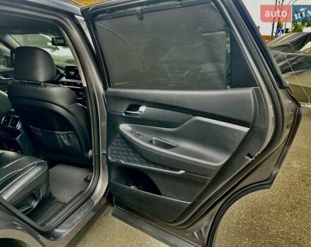 Серый Хендай Санта Фе, объемом двигателя 2 л и пробегом 141 тыс. км за 30500 $, фото 26 на Automoto.ua