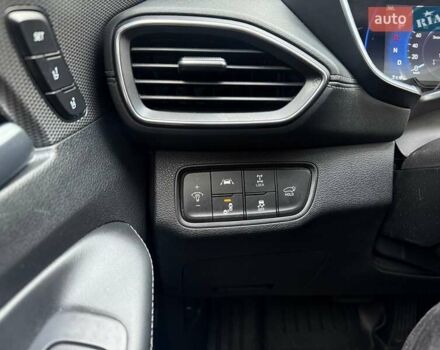 Серый Хендай Санта Фе, объемом двигателя 2.36 л и пробегом 111 тыс. км за 26990 $, фото 15 на Automoto.ua