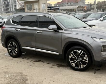 Серый Хендай Санта Фе, объемом двигателя 2 л и пробегом 146 тыс. км за 24000 $, фото 1 на Automoto.ua