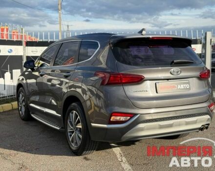 Серый Хендай Санта Фе, объемом двигателя 2 л и пробегом 198 тыс. км за 25000 $, фото 3 на Automoto.ua