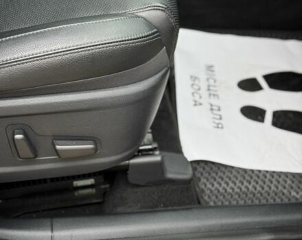 Серый Хендай Санта Фе, объемом двигателя 2 л и пробегом 146 тыс. км за 24000 $, фото 13 на Automoto.ua