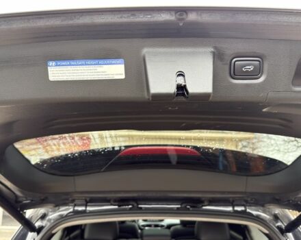 Серый Хендай Санта Фе, объемом двигателя 2 л и пробегом 146 тыс. км за 24000 $, фото 15 на Automoto.ua