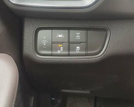 Серый Хендай Санта Фе, объемом двигателя 2.4 л и пробегом 123 тыс. км за 18000 $, фото 19 на Automoto.ua