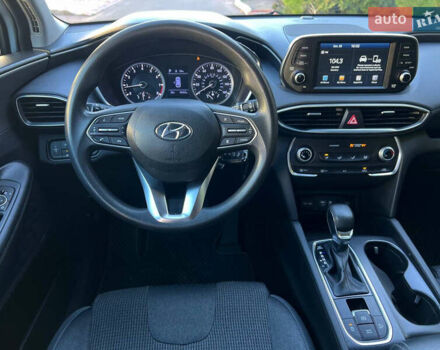 Серый Хендай Санта Фе, объемом двигателя 2.36 л и пробегом 126 тыс. км за 16900 $, фото 28 на Automoto.ua