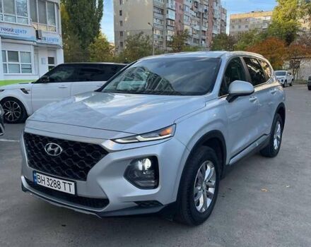 Серый Хендай Санта Фе, объемом двигателя 2.36 л и пробегом 205 тыс. км за 17500 $, фото 2 на Automoto.ua