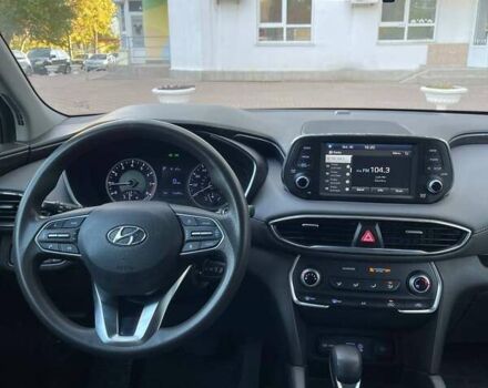 Серый Хендай Санта Фе, объемом двигателя 2.36 л и пробегом 205 тыс. км за 17500 $, фото 8 на Automoto.ua