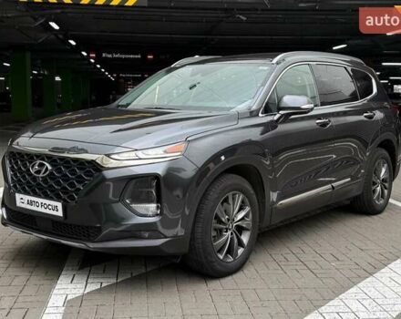 Серый Хендай Санта Фе, объемом двигателя 2.36 л и пробегом 111 тыс. км за 26990 $, фото 3 на Automoto.ua