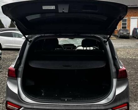 Серый Хендай Санта Фе, объемом двигателя 2.4 л и пробегом 164 тыс. км за 15200 $, фото 25 на Automoto.ua