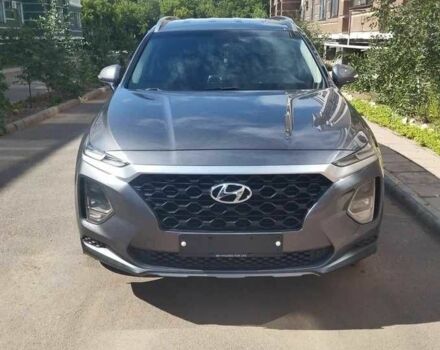 Серый Хендай Санта Фе, объемом двигателя 2 л и пробегом 86 тыс. км за 23000 $, фото 5 на Automoto.ua