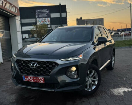 Серый Хендай Санта Фе, объемом двигателя 2.36 л и пробегом 170 тыс. км за 18600 $, фото 2 на Automoto.ua