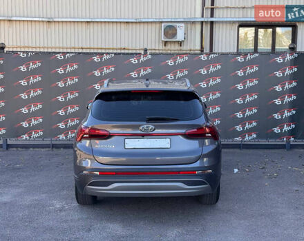 Серый Хендай Санта Фе, объемом двигателя 0 л и пробегом 90 тыс. км за 35490 $, фото 4 на Automoto.ua