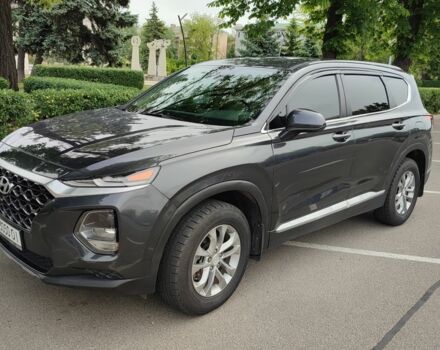 Серый Хендай Санта Фе, объемом двигателя 2.4 л и пробегом 49 тыс. км за 23000 $, фото 2 на Automoto.ua