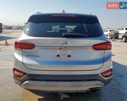 Серый Хендай Санта Фе, объемом двигателя 2 л и пробегом 83 тыс. км за 5200 $, фото 5 на Automoto.ua