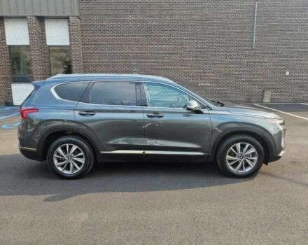 Серый Хендай Санта Фе, объемом двигателя 2.4 л и пробегом 34 тыс. км за 13000 $, фото 3 на Automoto.ua