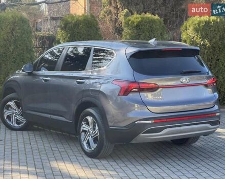 Серый Хендай Санта Фе, объемом двигателя 2.15 л и пробегом 113 тыс. км за 29700 $, фото 5 на Automoto.ua