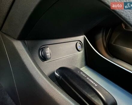 Серый Хендай Санта Фе, объемом двигателя 2.2 л и пробегом 153 тыс. км за 29400 $, фото 66 на Automoto.ua