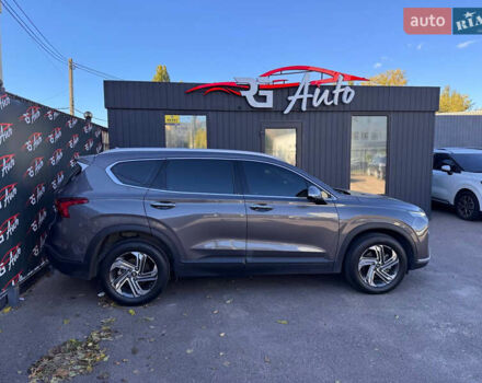 Серый Хендай Санта Фе, объемом двигателя 0 л и пробегом 90 тыс. км за 35490 $, фото 3 на Automoto.ua