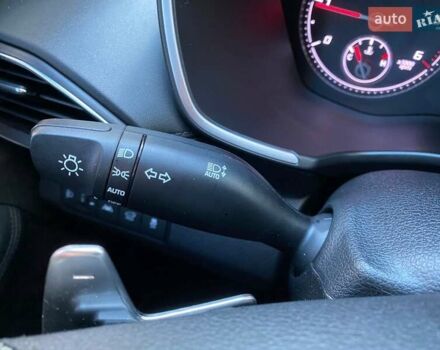 Серый Хендай Санта Фе, объемом двигателя 2.2 л и пробегом 153 тыс. км за 29400 $, фото 55 на Automoto.ua