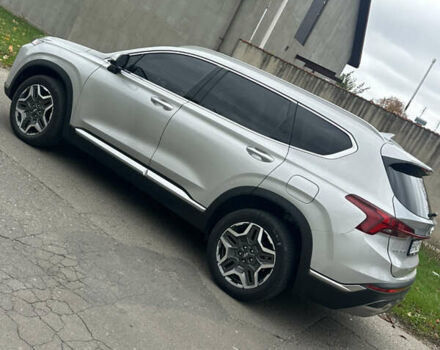 Серый Хендай Санта Фе, объемом двигателя 1.6 л и пробегом 70 тыс. км за 32300 $, фото 2 на Automoto.ua