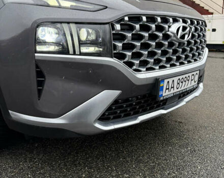 Серый Хендай Санта Фе, объемом двигателя 2.15 л и пробегом 110 тыс. км за 38000 $, фото 5 на Automoto.ua