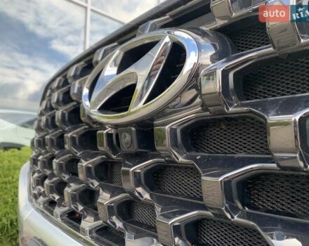 Серый Хендай Санта Фе, объемом двигателя 2.15 л и пробегом 34 тыс. км за 38500 $, фото 17 на Automoto.ua