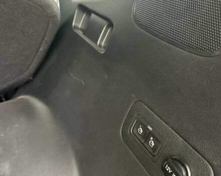 Серый Хендай Санта Фе, объемом двигателя 1.6 л и пробегом 70 тыс. км за 32300 $, фото 10 на Automoto.ua