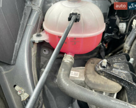 Серый Хендай Санта Фе, объемом двигателя 2.15 л и пробегом 169 тыс. км за 32550 $, фото 62 на Automoto.ua