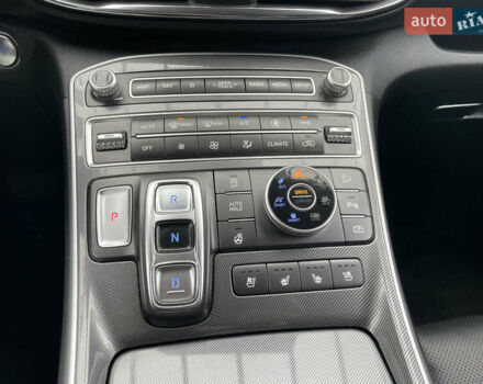 Серый Хендай Санта Фе, объемом двигателя 2.15 л и пробегом 169 тыс. км за 32550 $, фото 46 на Automoto.ua