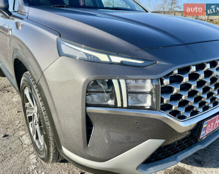 Серый Хендай Санта Фе, объемом двигателя 2.15 л и пробегом 169 тыс. км за 33950 $, фото 16 на Automoto.ua