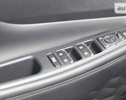 Серый Хендай Санта Фе, объемом двигателя 2.15 л и пробегом 7 тыс. км за 43500 $, фото 23 на Automoto.ua