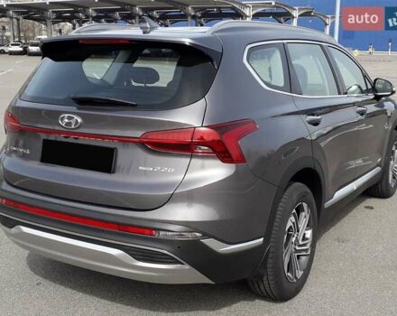 Серый Хендай Санта Фе, объемом двигателя 2.15 л и пробегом 7 тыс. км за 43500 $, фото 8 на Automoto.ua