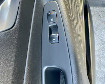 Серый Хендай Санта Фе, объемом двигателя 2.15 л и пробегом 169 тыс. км за 33950 $, фото 43 на Automoto.ua