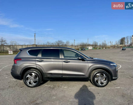 Серый Хендай Санта Фе, объемом двигателя 2.15 л и пробегом 169 тыс. км за 33950 $, фото 4 на Automoto.ua