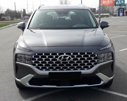 Серый Хендай Санта Фе, объемом двигателя 2.15 л и пробегом 7 тыс. км за 43500 $, фото 2 на Automoto.ua