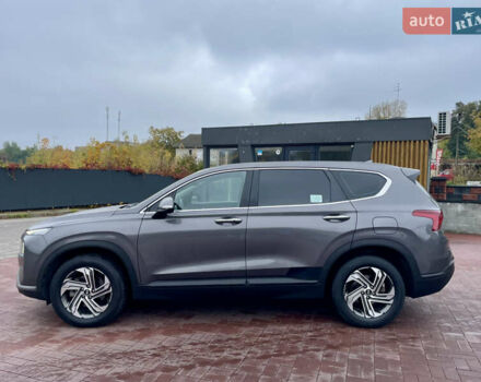 Серый Хендай Санта Фе, объемом двигателя 2.15 л и пробегом 169 тыс. км за 32550 $, фото 3 на Automoto.ua