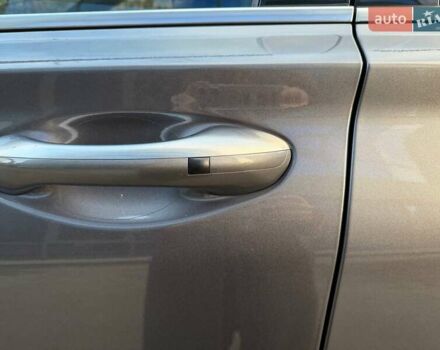 Сірий Хендай Санта Фе, об'ємом двигуна 2.15 л та пробігом 44 тис. км за 41800 $, фото 10 на Automoto.ua