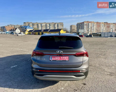 Серый Хендай Санта Фе, объемом двигателя 2.15 л и пробегом 169 тыс. км за 33950 $, фото 9 на Automoto.ua