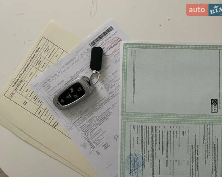 Серый Хендай Санта Фе, объемом двигателя 2.15 л и пробегом 169 тыс. км за 32550 $, фото 77 на Automoto.ua