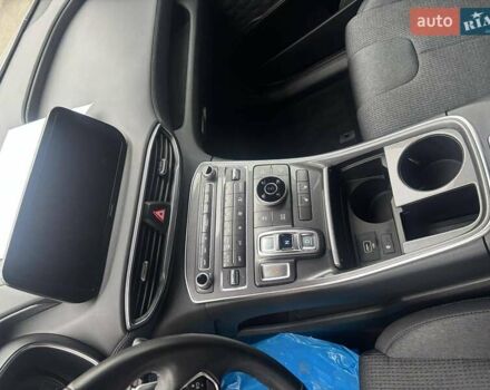 Серый Хендай Санта Фе, объемом двигателя 2.5 л и пробегом 62 тыс. км за 27900 $, фото 14 на Automoto.ua